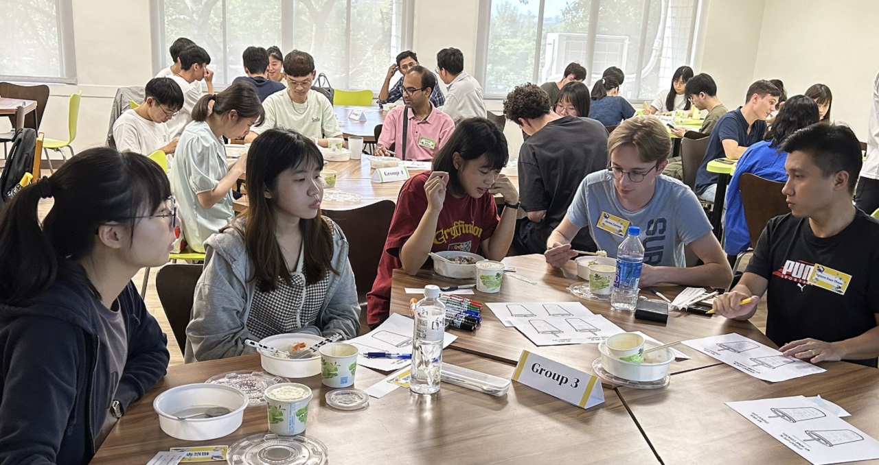 National Yang Ming Chiao Tung University-College of Informatics photo 2