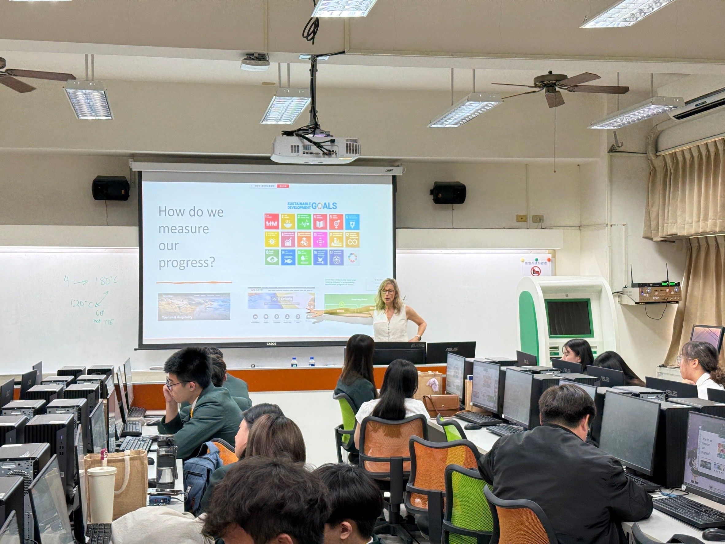 National Kaohsiung University of Hospitality and Tourism-College of Tourism photo 1